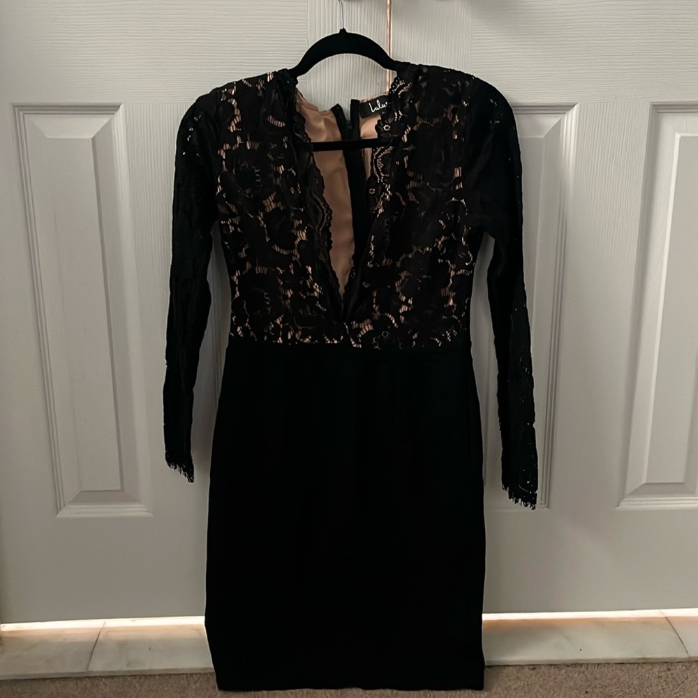 Lulus black dress